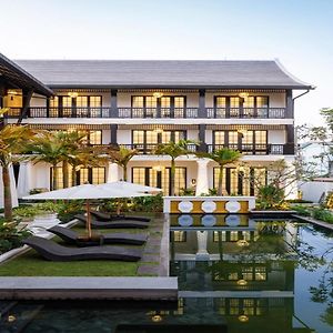 Aksara Heritage -Sha Extra Plus